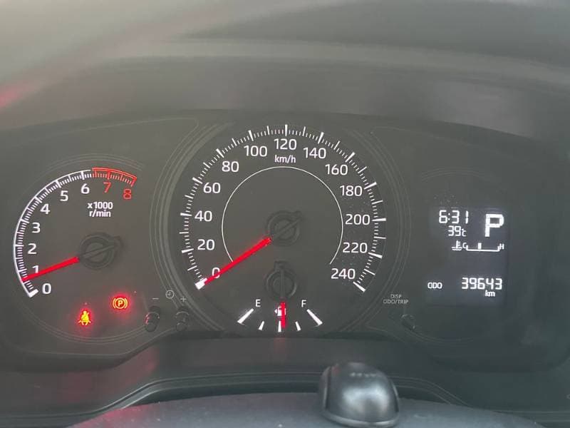 2021 Toyota Corolla thumbnail 5