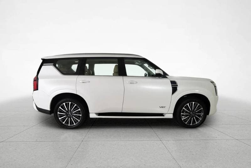 2026 Nissan Patrol thumbnail 2