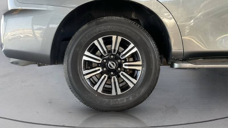 2023 Nissan Patrol thumbnail 9