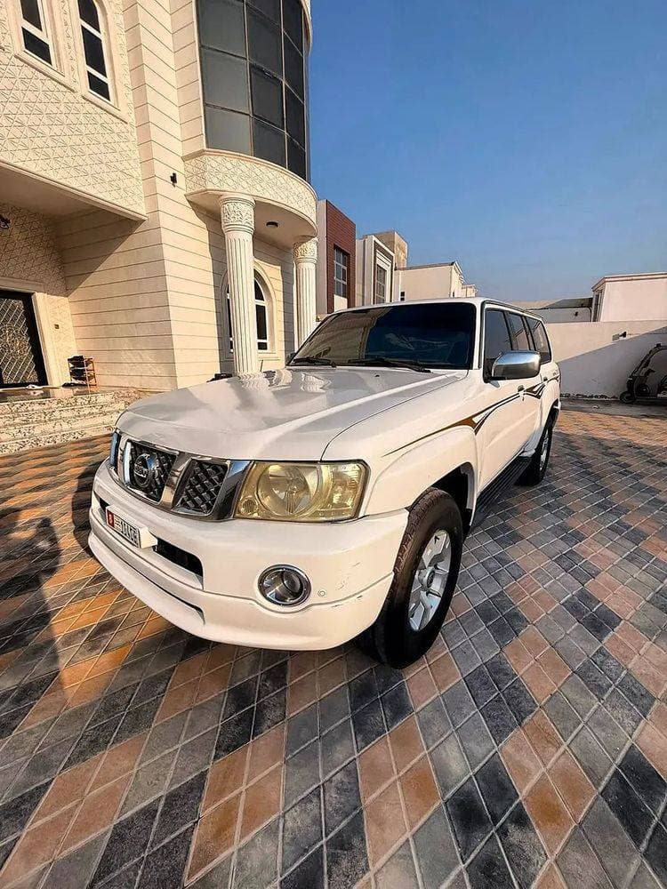 2009 Nissan Patrol Super Safari thumbnail 3