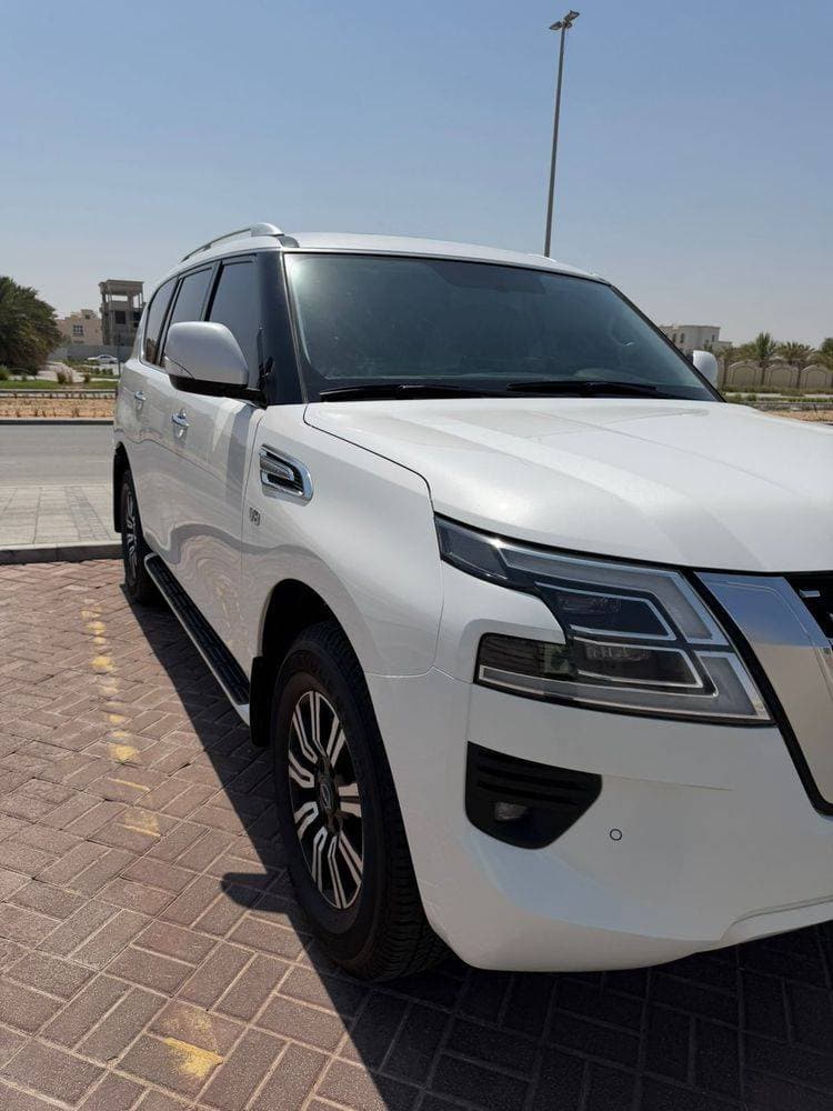2024 Nissan Patrol thumbnail 2