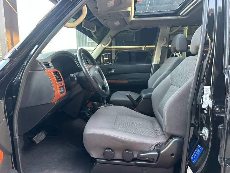 2021 Nissan Patrol Safari thumbnail 4