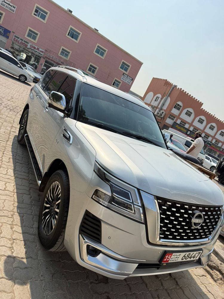 2022 Nissan Patrol thumbnail 5
