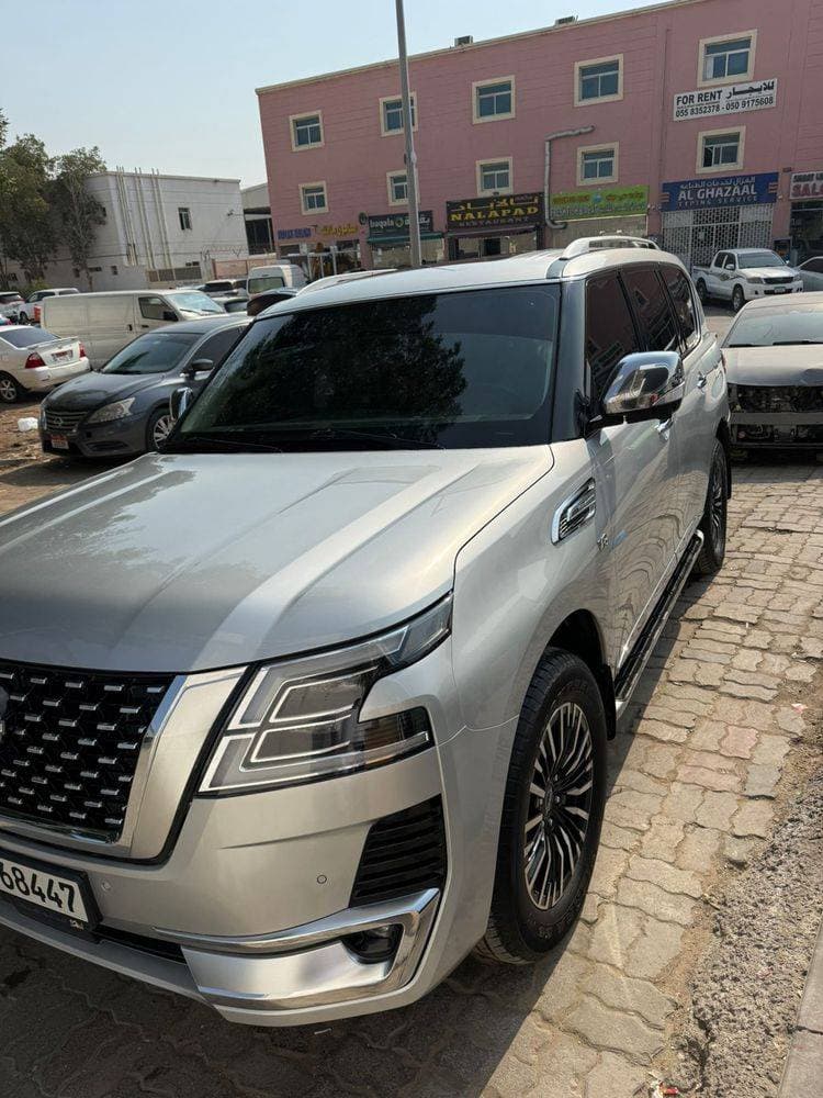 2022 Nissan Patrol thumbnail 2