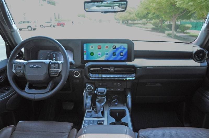 2025 Toyota Land Cruiser Prado thumbnail 10