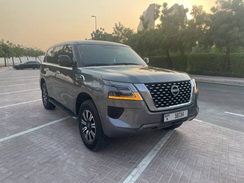 2023 Nissan Patrol thumbnail 2