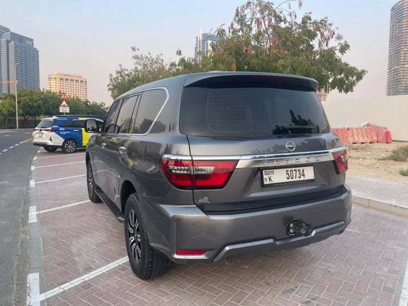 2023 Nissan Patrol thumbnail 5