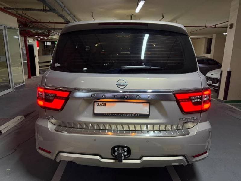 2023 Nissan Patrol thumbnail 2