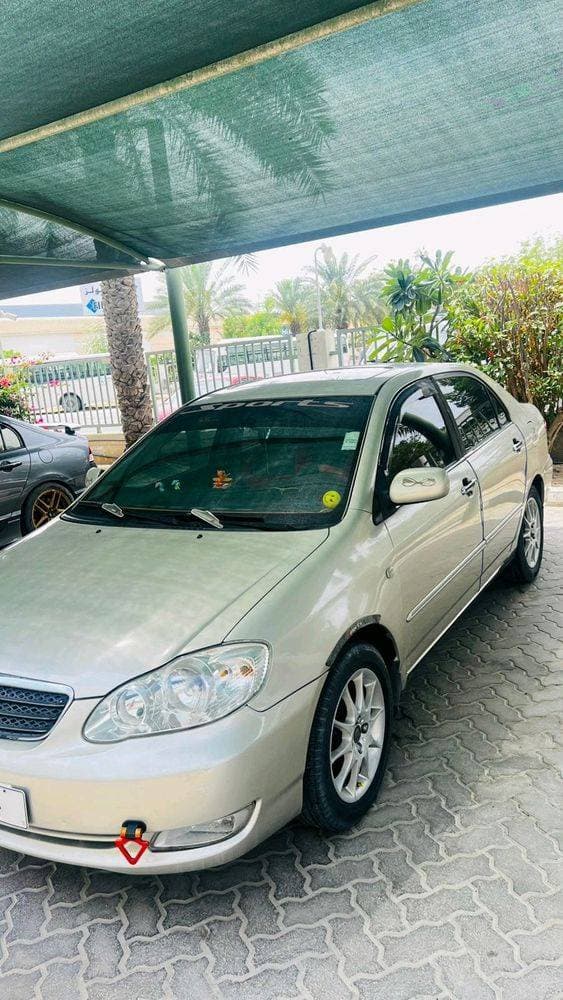 2004 Toyota Corolla thumbnail 3