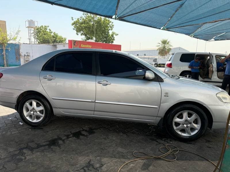 2005 Toyota Corolla thumbnail 2