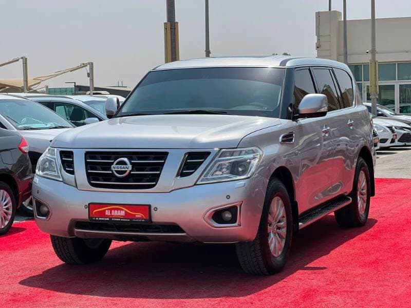2016 Nissan Patrol thumbnail 3