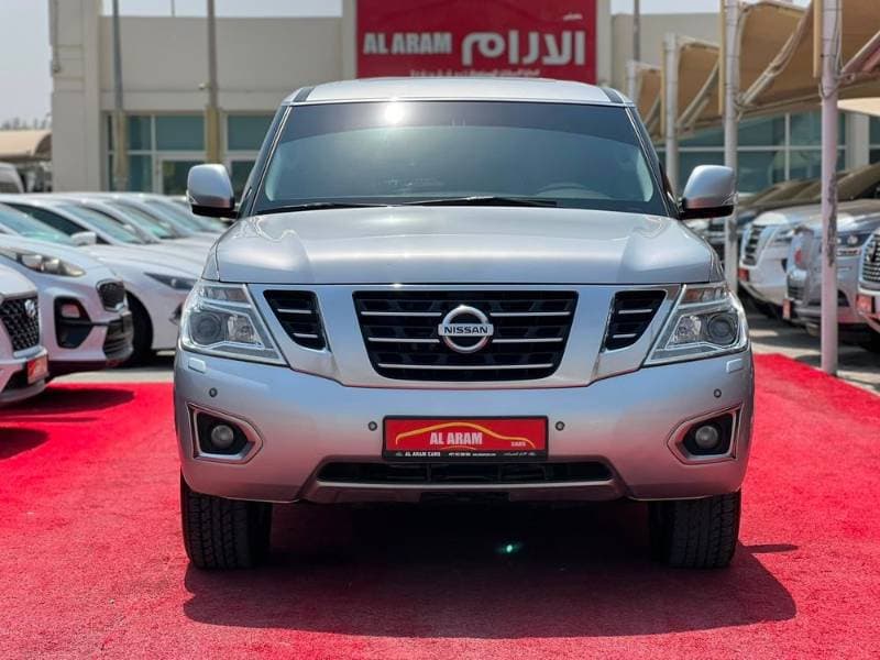 2016 Nissan Patrol thumbnail 2