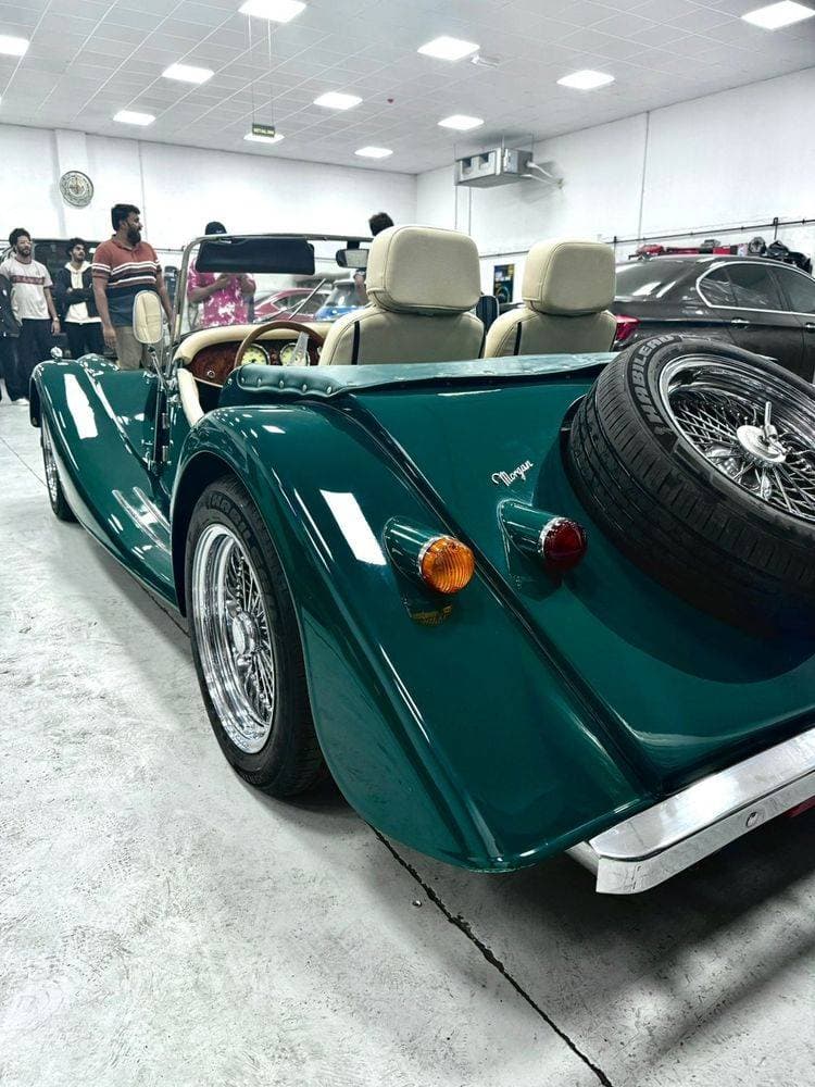 1994 Morgan Plus 8 thumbnail 3