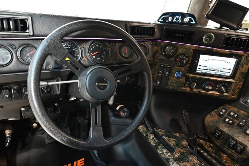 2018 Hummer H1 thumbnail 8