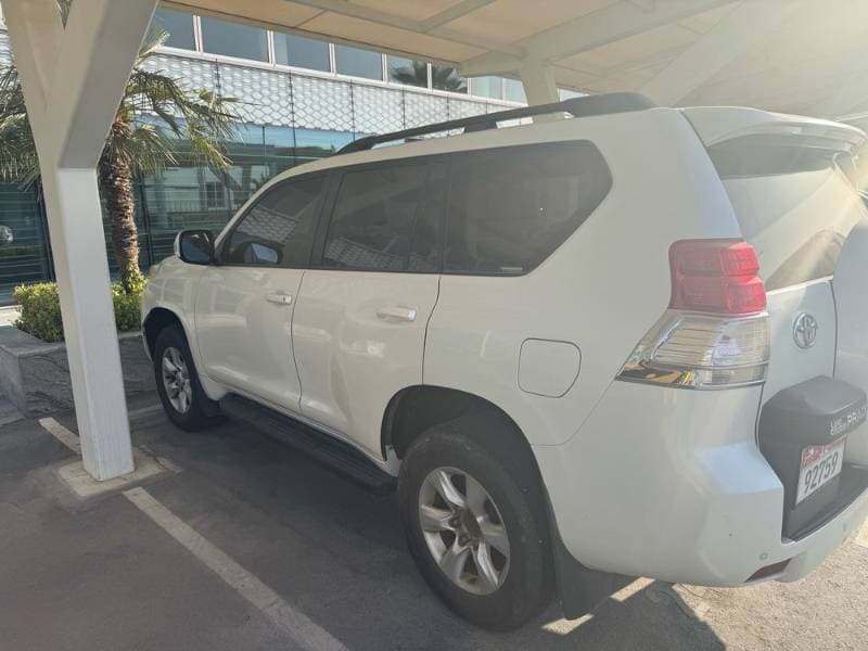2013 Toyota Land Cruiser Prado thumbnail 2