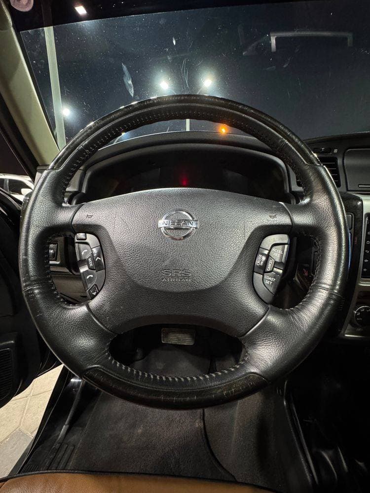 2021 Nissan Patrol thumbnail 4