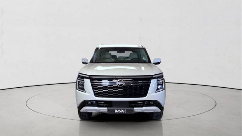 2026 Nissan Patrol thumbnail 2