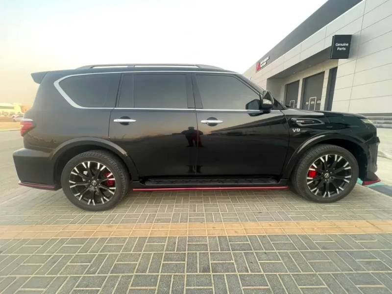 2020 Nissan Patrol thumbnail 4