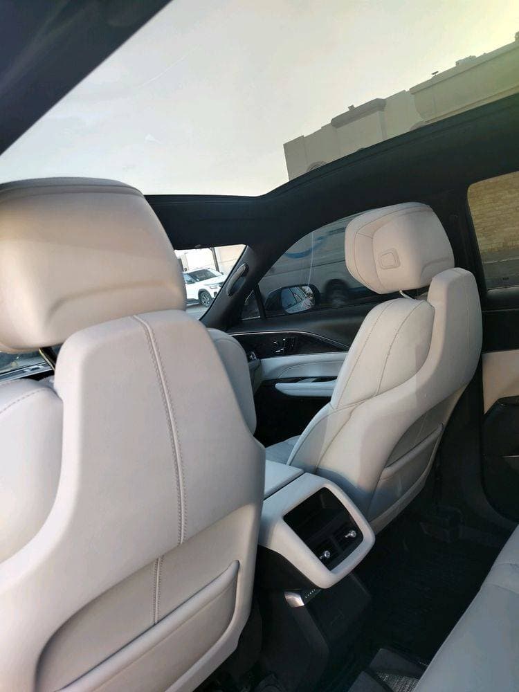 2024 Cadillac XT6 thumbnail 4