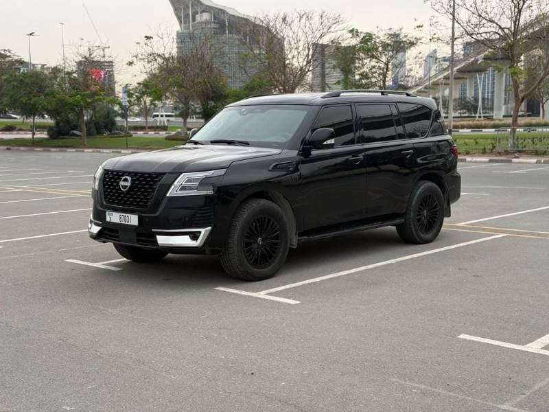 2024 Nissan Patrol thumbnail 2