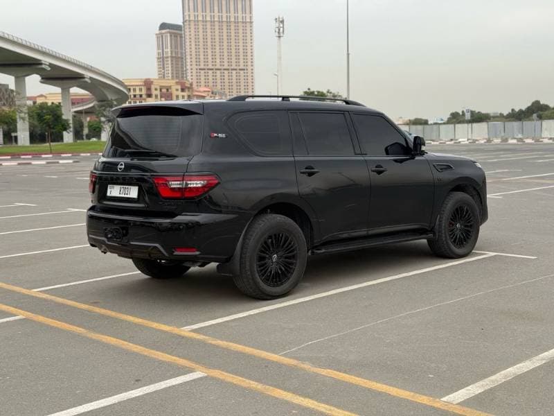 2024 Nissan Patrol thumbnail 4