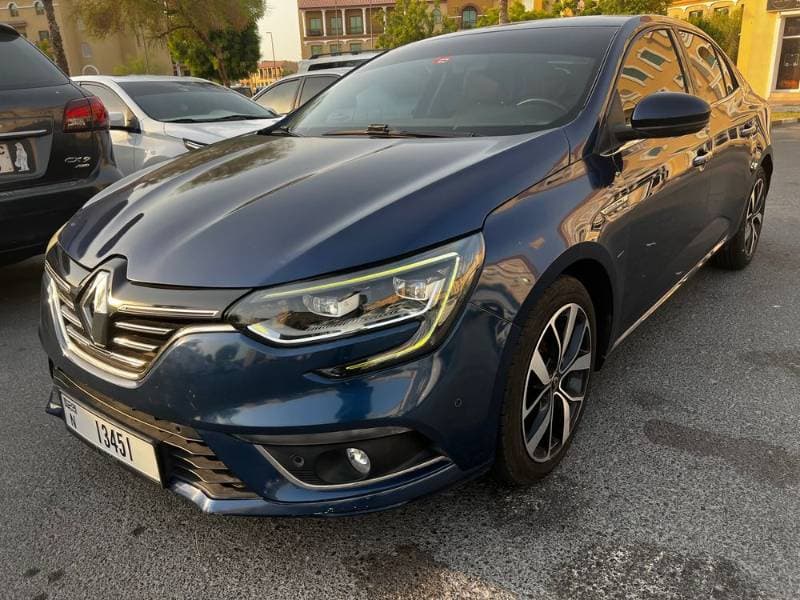 2020 Renault Megane thumbnail 2