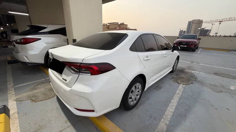 2020 Toyota Corolla thumbnail 2