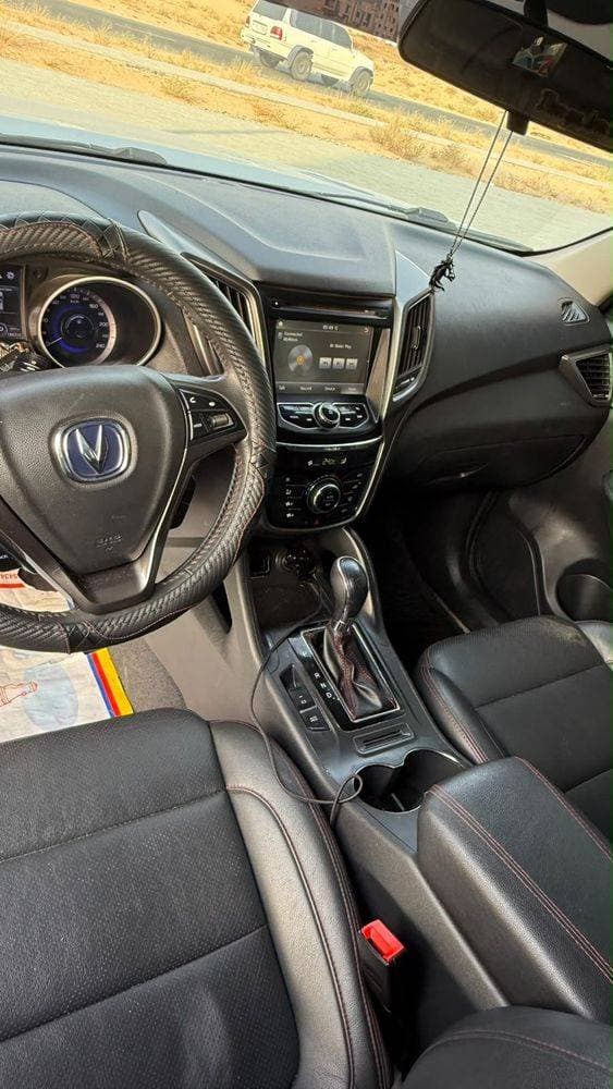 2016 Changan CS75 thumbnail 4