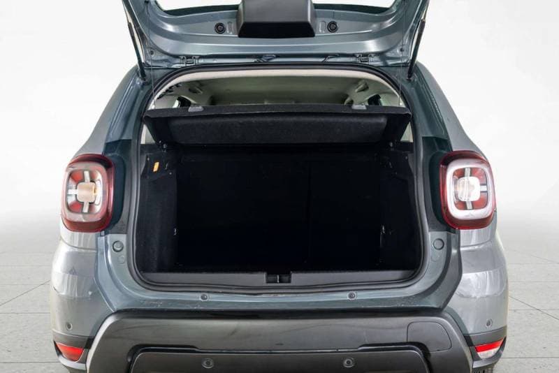 2024 Renault Duster thumbnail 9