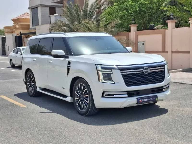2025 Nissan Patrol thumbnail 3