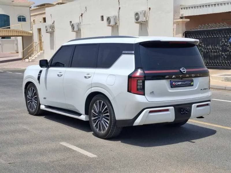2025 Nissan Patrol thumbnail 5
