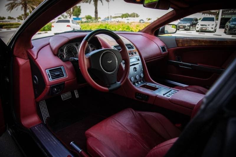 2007 Aston Martin DB9 thumbnail 3