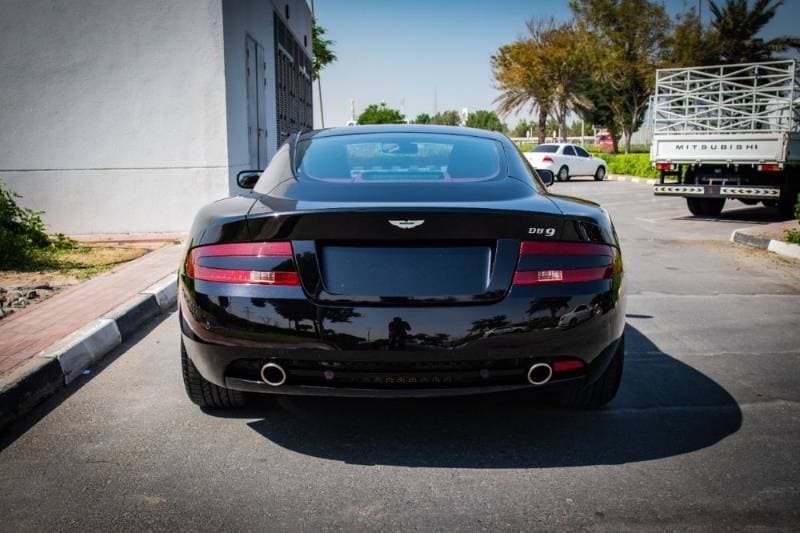 2007 Aston Martin DB9 thumbnail 4