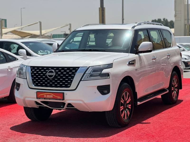 2024 Nissan Patrol thumbnail 3
