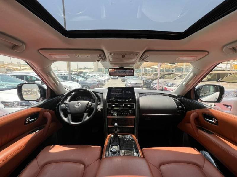 2024 Nissan Patrol thumbnail 8