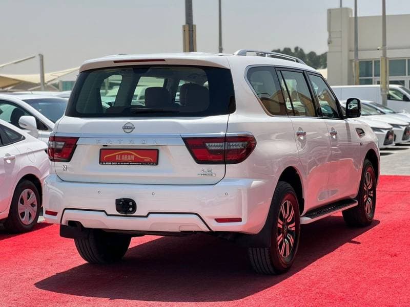 2024 Nissan Patrol thumbnail 6