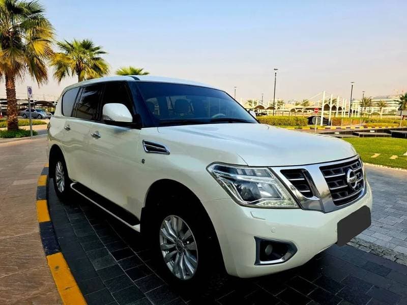2014 Nissan Patrol thumbnail 2
