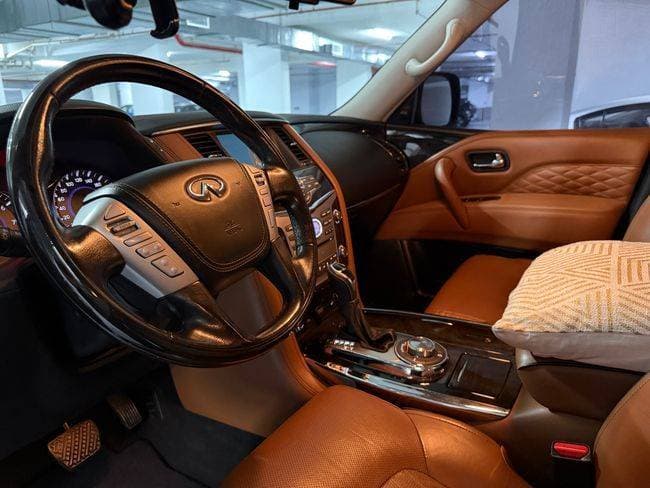 2019 Infiniti QX80 thumbnail 3