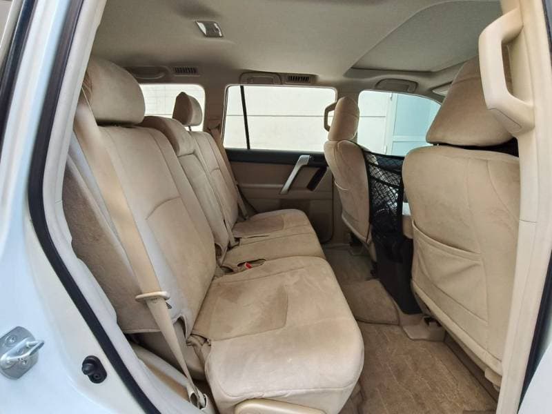 2018 Toyota Land Cruiser Prado thumbnail 6