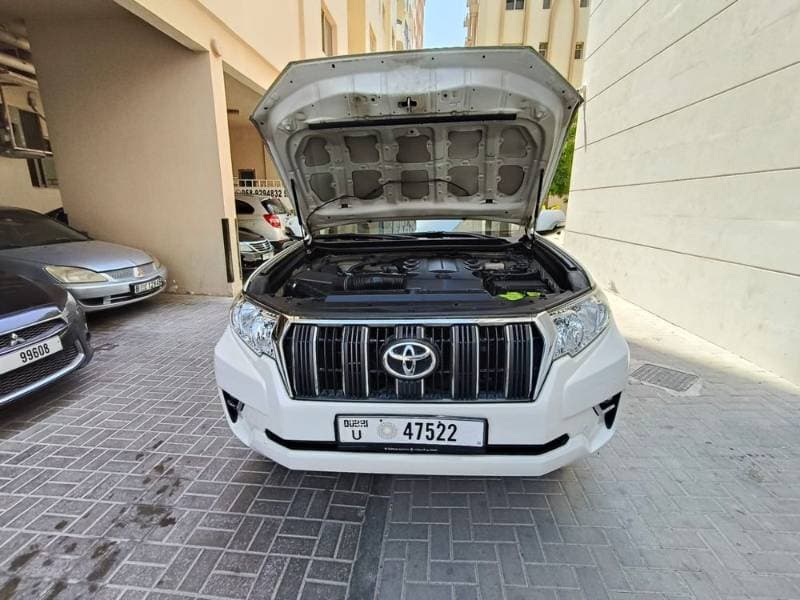2018 Toyota Land Cruiser Prado thumbnail 9
