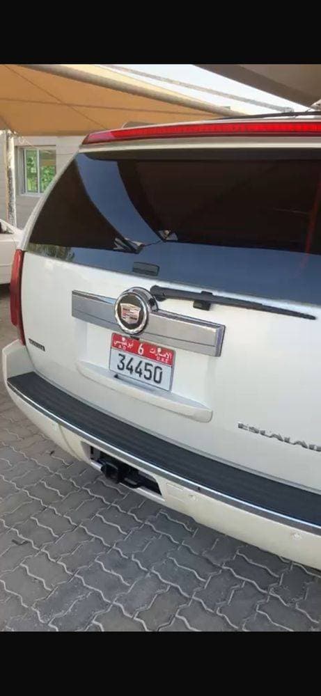 2008 Cadillac Escalade thumbnail 4