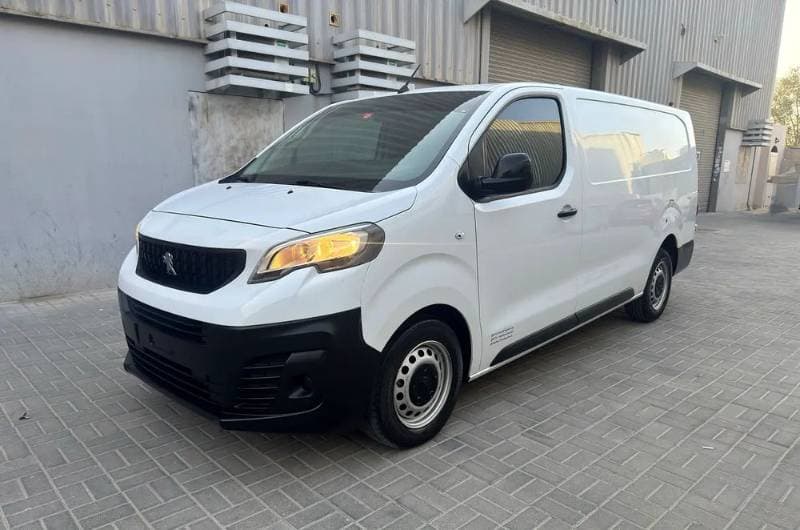 2023 Peugeot Boxer thumbnail 3