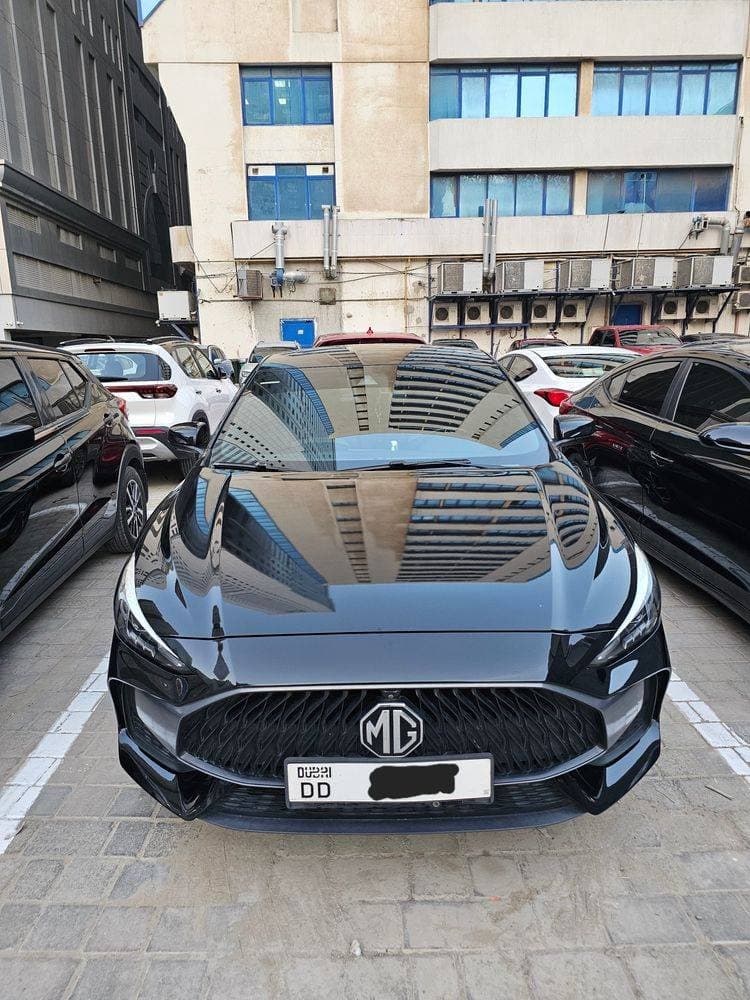 2022 MG GT thumbnail 2