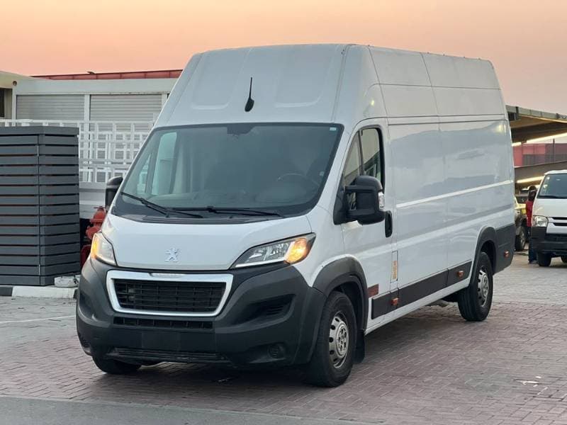 2023 Peugeot Boxer thumbnail 2