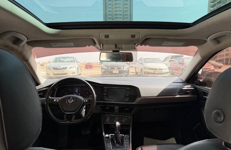 2019 Volkswagen Jetta thumbnail 3
