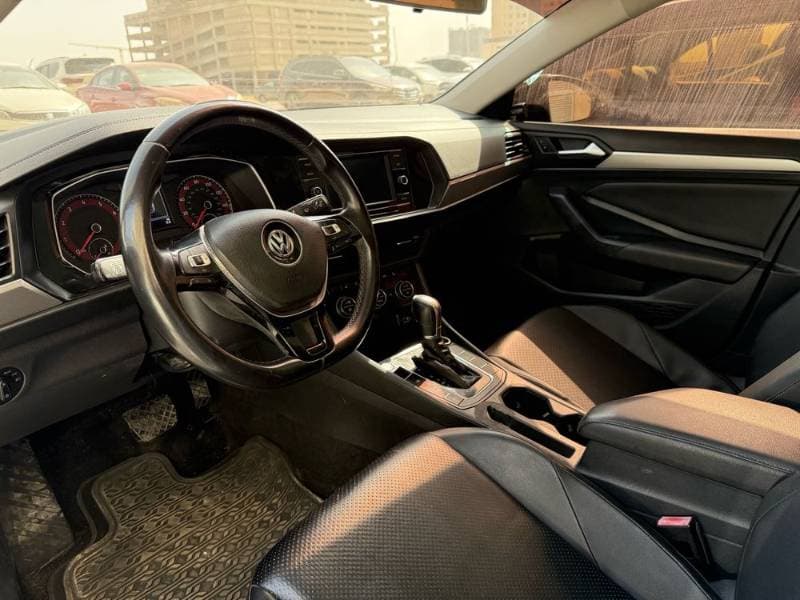 2019 Volkswagen Jetta thumbnail 4