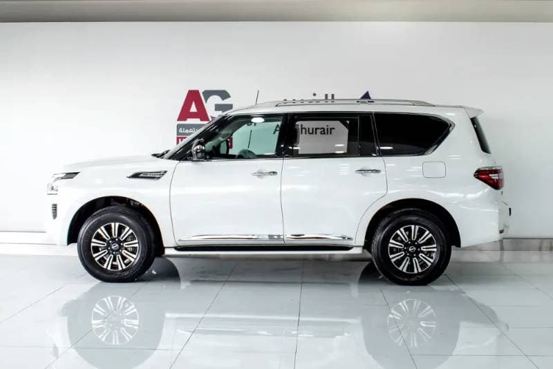 2023 Nissan Patrol thumbnail 7