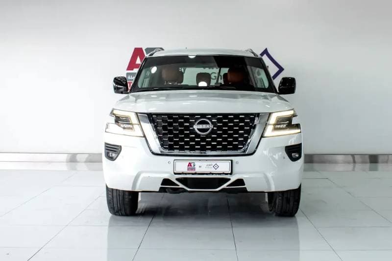 2023 Nissan Patrol thumbnail 2