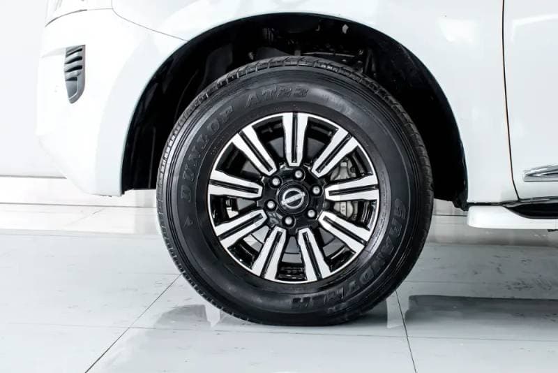 2023 Nissan Patrol thumbnail 8
