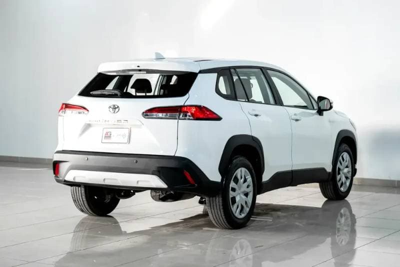 2024 Toyota Corolla Cross thumbnail 4